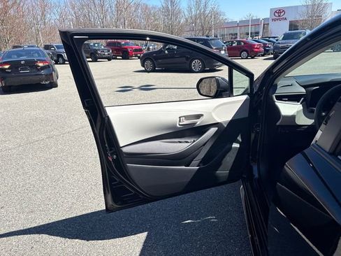 New 2026 Toyota Corolla LE image 13