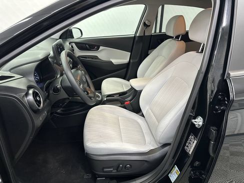 Used 2023 Hyundai Kona SEL FWD image 9