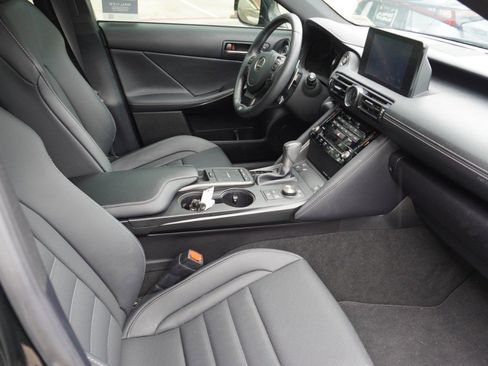 Used 2023 Lexus IS 350 F Sport w/ Memory Package RWD image 9