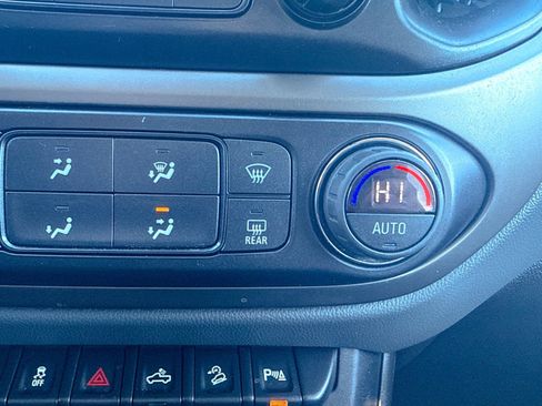 Certified 2019 Chevrolet Colorado Z71 image 32