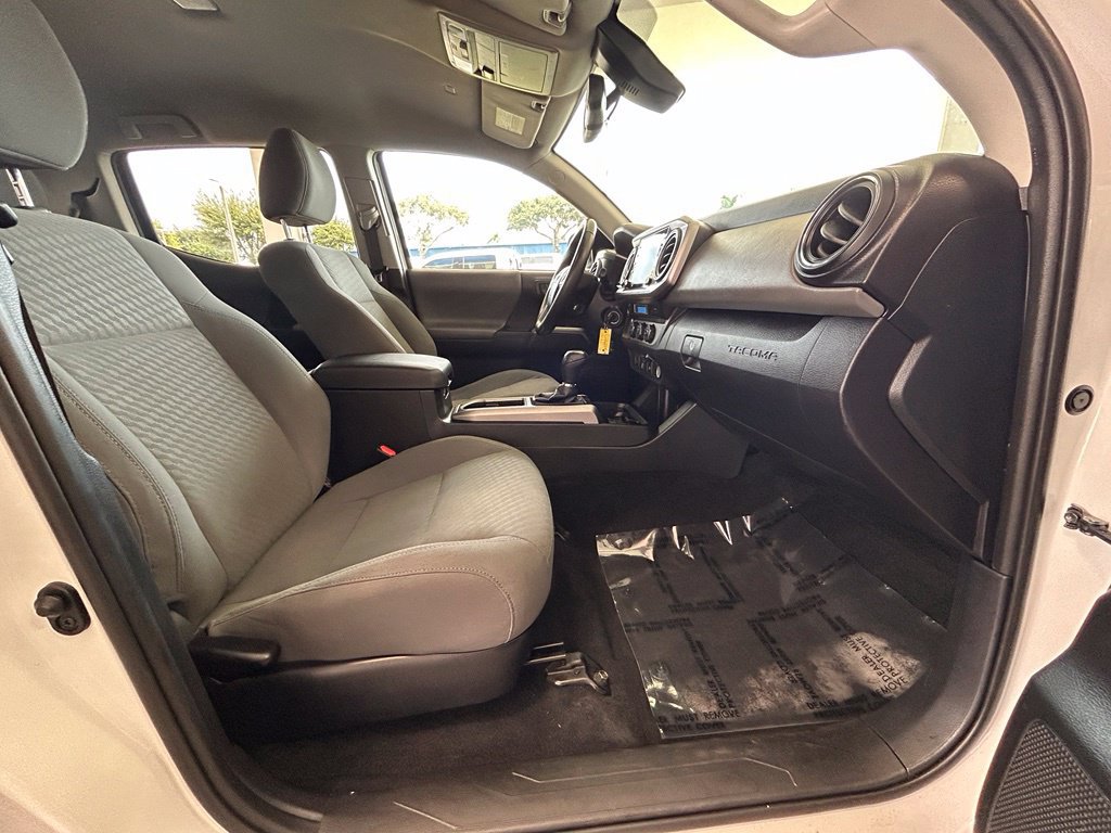Used 2021 Toyota Tacoma SR5 RWD image 24