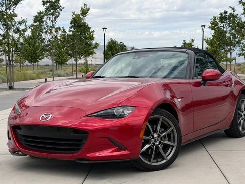 Used 2016 MAZDA MX-5 Miata Grand Touring RWD image 1