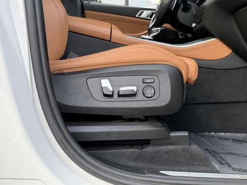 Used 2021 BMW X5 xDrive40i w/ Convenience Package image 36