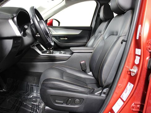 Used 2024 MAZDA CX-90 3.3 Turbo w/ Preferred Plus AWD/4WD image 8