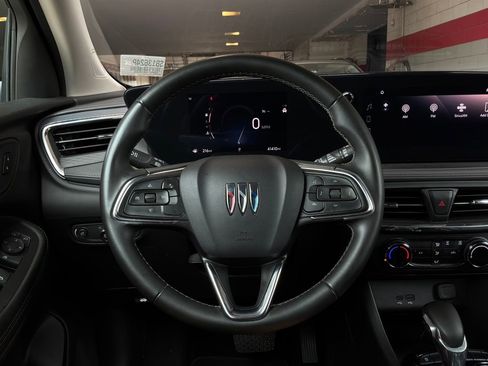 Used 2025 Buick Encore GX Preferred FWD image 31