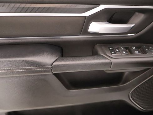 Used 2025 RAM 1500 Big Horn AWD/4WD image 16