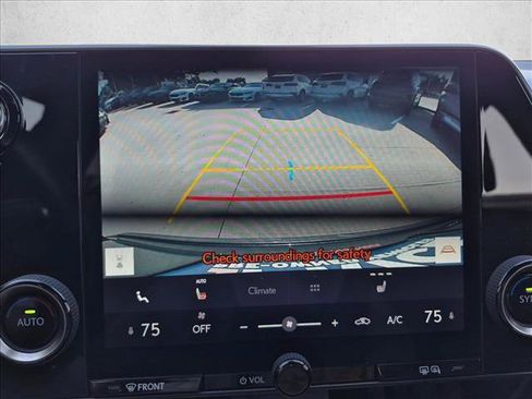 Used 2023 Lexus NX 250 FWD w/ Towing Package (2000 Lbs) image 14