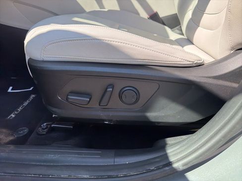 Certified 2025 Hyundai Tucson SEL AWD/4WD image 15