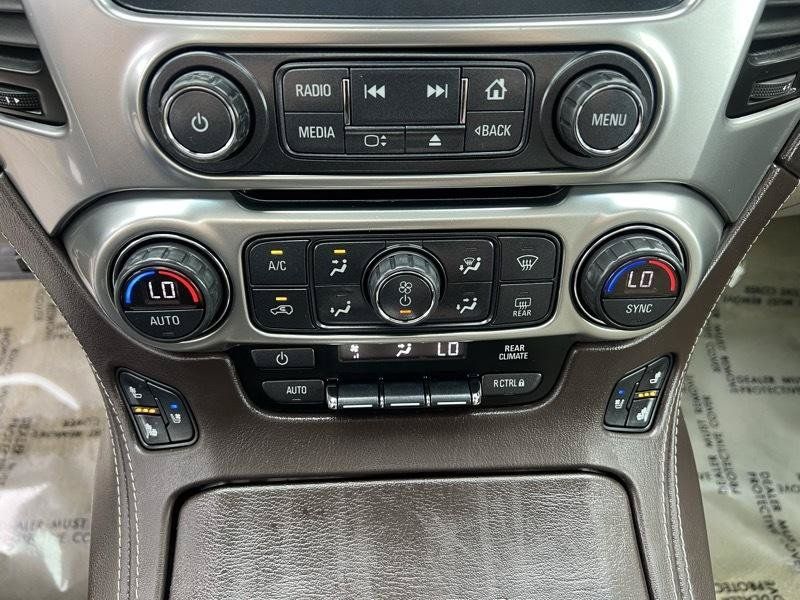 Used 2018 Chevrolet Suburban Premier AWD/4WD image 20