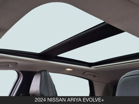 Used 2024 Nissan Ariya FWD image 16