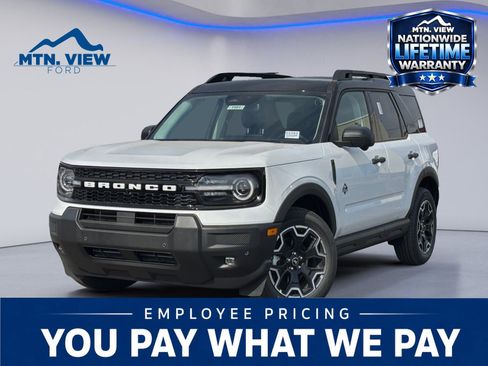 New 2026 Ford Bronco Sport Outer Banks w/ Outer Banks Tech Package+ AWD/4WD image 1