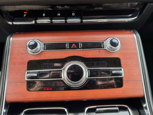 Certified 2023 Lincoln Aviator Reserve w/ Equipment Group 201A image 39