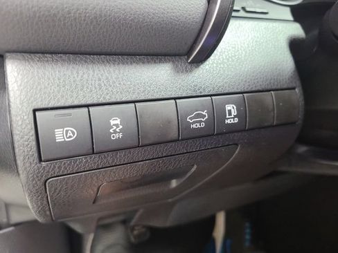 Certified 2023 Toyota Camry LE FWD image 33