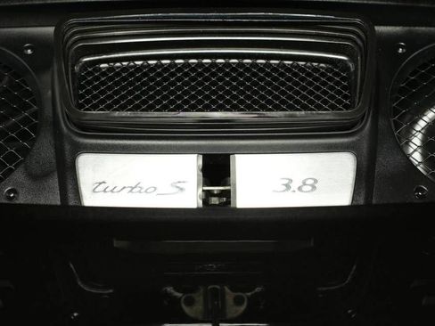 Certified 2014 Porsche 911 Turbo S image 37