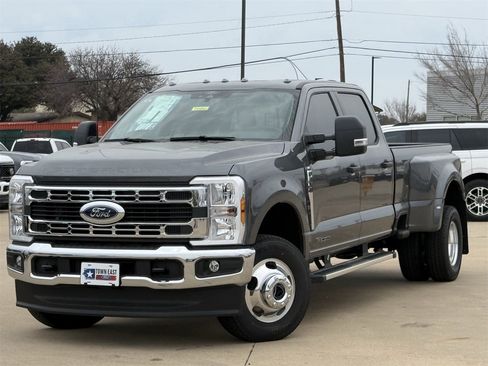 New 2026 Ford F350 XLT image 23