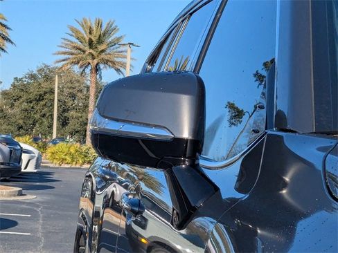 Used 2024 Lexus LX 600 4WD w/ Luxury Package image 10