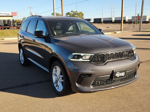 Used 2024 Dodge Durango GT image 6