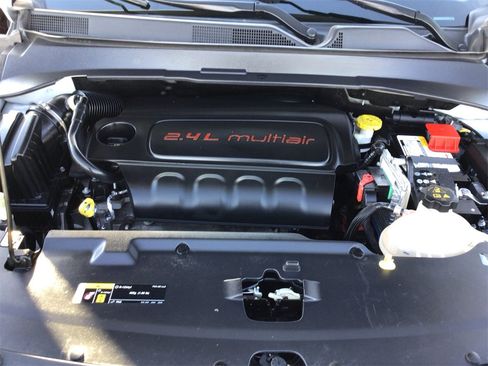 Used 2022 Jeep Compass Trailhawk w/ Trailhawk Elite Group image 10