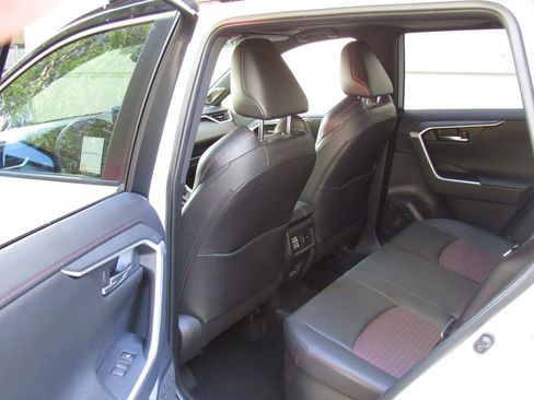 Certified 2024 Toyota RAV4 XSE w/ Weather Package AWD/4WD image 17