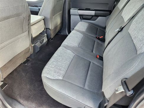 Used 2022 Ford F150 XLT image 28