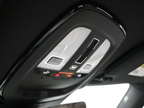 New 2026 Volvo XC90 B6 Plus w/ Protection Package Premier image 25