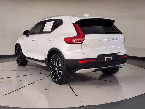 Used 2021 Volvo XC40 T5 Inscription w/ Advanced Package AWD/4WD image 6