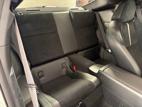 Used 2025 Toyota GR86 Premium w/ ALL Weather Mat Package (TMS) image 15