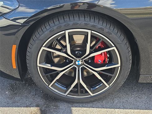 Used 2023 BMW 530i xDrive w/ M Sport Package image 7