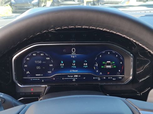 Certified 2024 Chevrolet Silverado 1500 High Country image 26