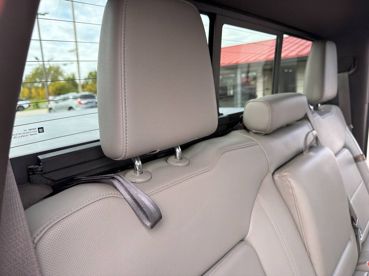 Used 2019 Chevrolet Silverado 1500 LTZ AWD/4WD image 18