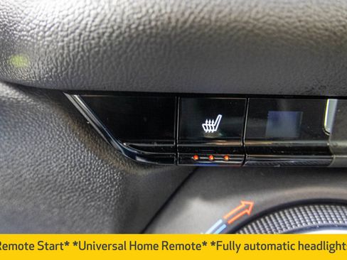 Used 2020 Chevrolet Blazer LT image 9