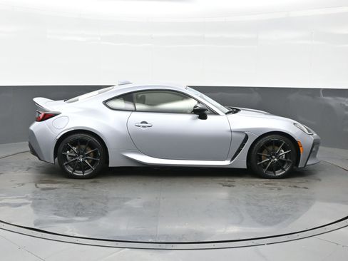 Used 2023 Toyota GR86 Premium w/ ALL Weather Mat Package (TMS) image 7