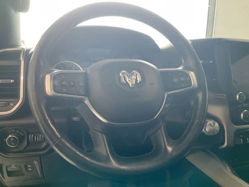 Used 2019 RAM 1500 Laramie w/ Sport Appearance Package AWD/4WD image 14