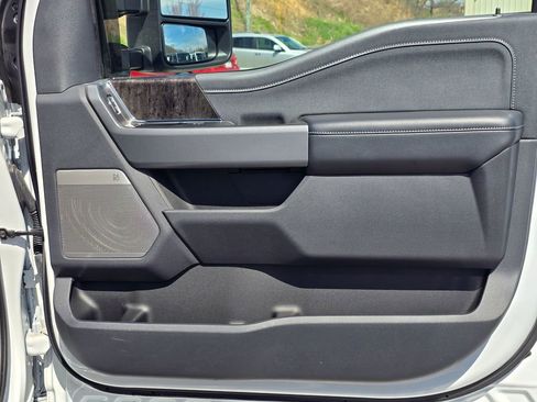 Used 2024 Ford F250 Lariat w/ Lariat Ultimate Package image 45