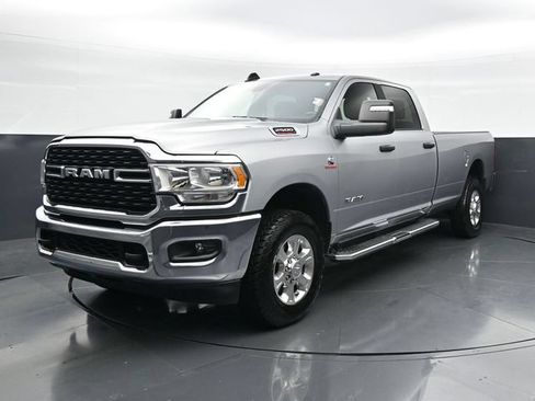 Used 2024 RAM 2500 Big Horn AWD/4WD image 5