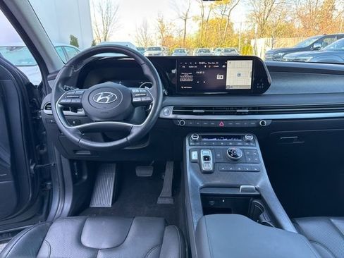Used 2023 Hyundai Palisade Limited image 7