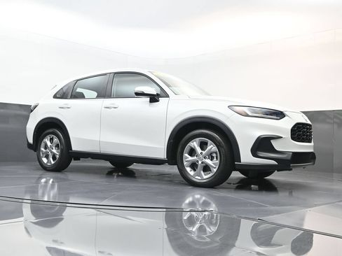 Used 2024 Honda HR-V LX image 20
