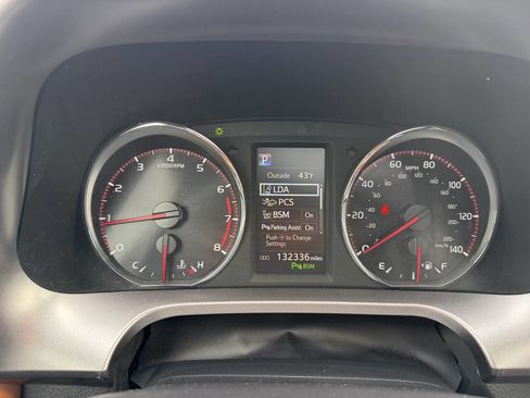 Used 2017 Toyota RAV4 SE w/ Advanced Technology Package AWD/4WD image 8