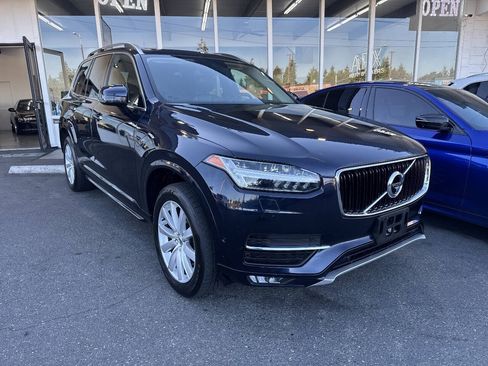 Used 2017 Volvo XC90 T6 Momentum w/ Vision Package AWD/4WD image 1