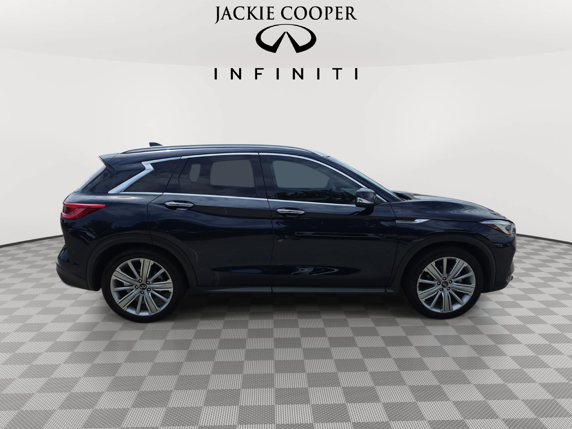 Certified 2020 INFINITI QX50 Sensory w/ Proactive Package FWD image 4