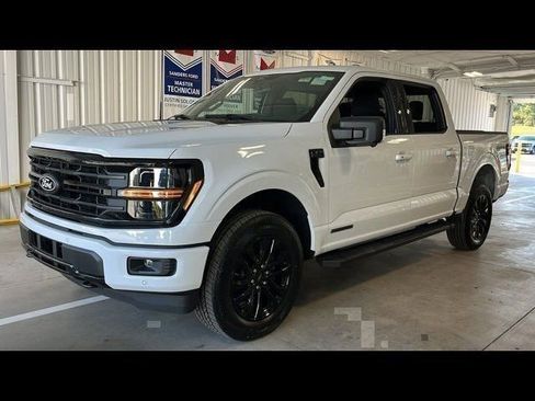 New 2024 Ford F150 XLT w/ Equipment Group 302A MID image 3