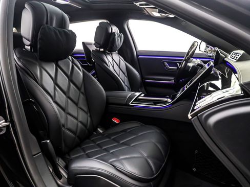 New 2026 Mercedes-Benz Maybach S 580 4MATIC image 7