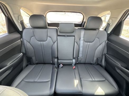 New 2026 Kia Sorento S image 23