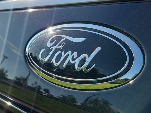 Certified 2022 Ford Expedition Max Limited AWD/4WD image 8