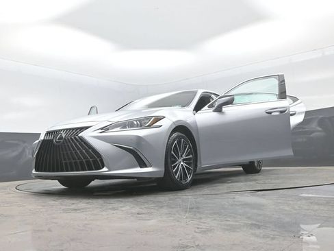 Used 2024 Lexus ES 350 w/ Premium Package FWD image 34