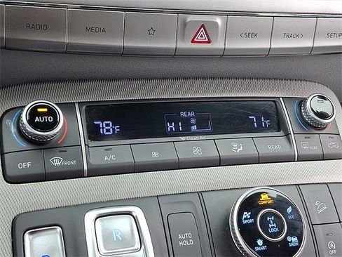 Used 2022 Hyundai Palisade SEL image 15