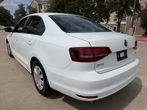 Used 2016 Volkswagen Jetta S FWD image 5