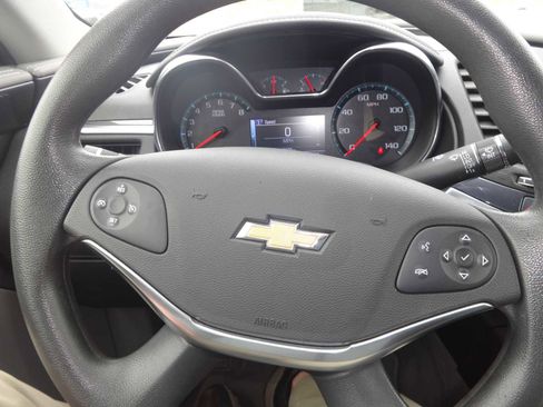 Used 2018 Chevrolet Impala LS image 16
