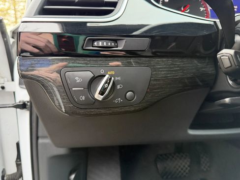 Used 2017 Audi Q7 3.0T Premium image 17