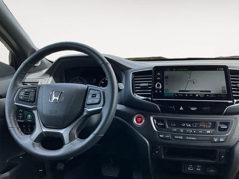 Used 2024 Honda Ridgeline TrailSport image 13